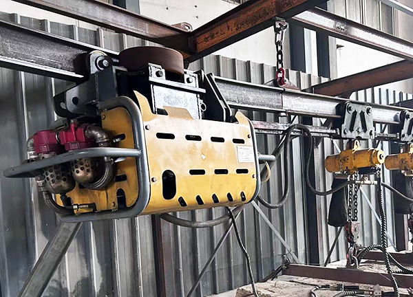 氣動(dòng)單軌吊